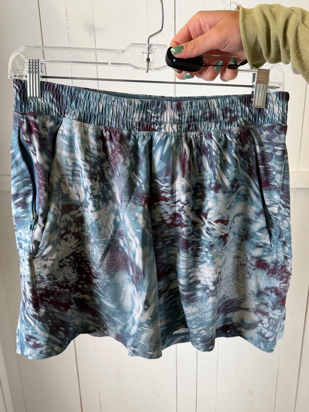 Lululemon Men's Blue Athletic Shorts Size M Excellent Condition